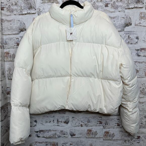 Fabletics Puffer Wander Cropped Womens Jacket Size XXL color: Egret NWT - Picture 1 of 16